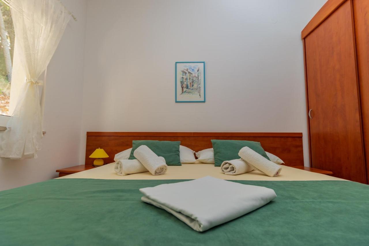 Apartments Villa Mandolina Marusici  Esterno foto